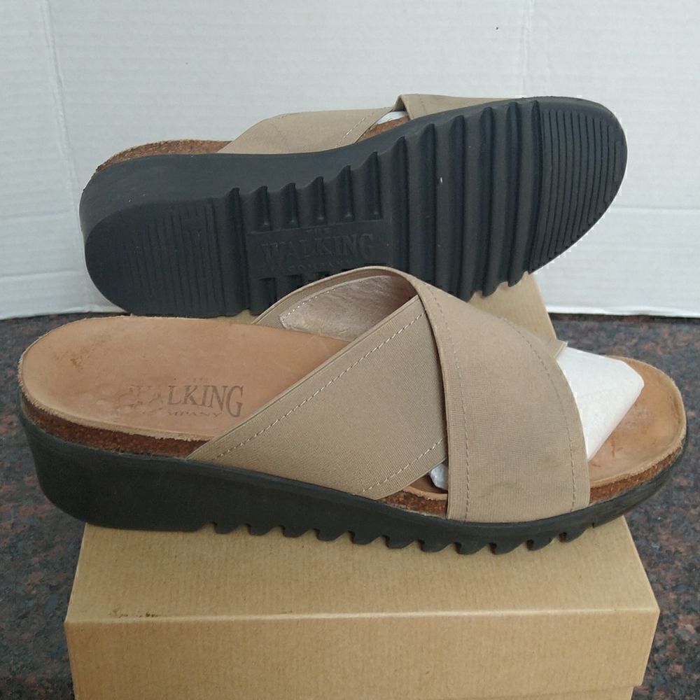 The Walking Company..Sonny Mules...Size 6/6.5....NEW IN BOX